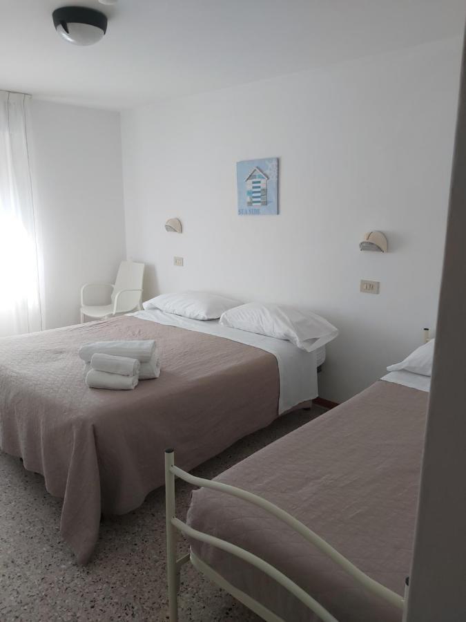 Hotel 21 Риччоне Номер фото
