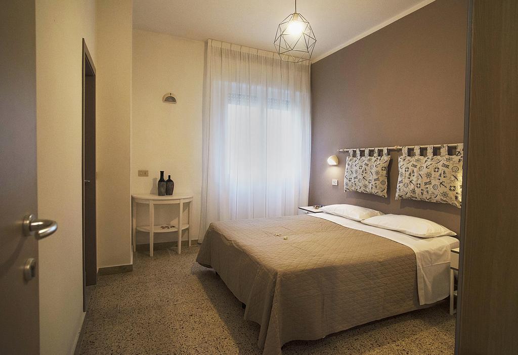 Hotel 21 Риччоне Экстерьер фото