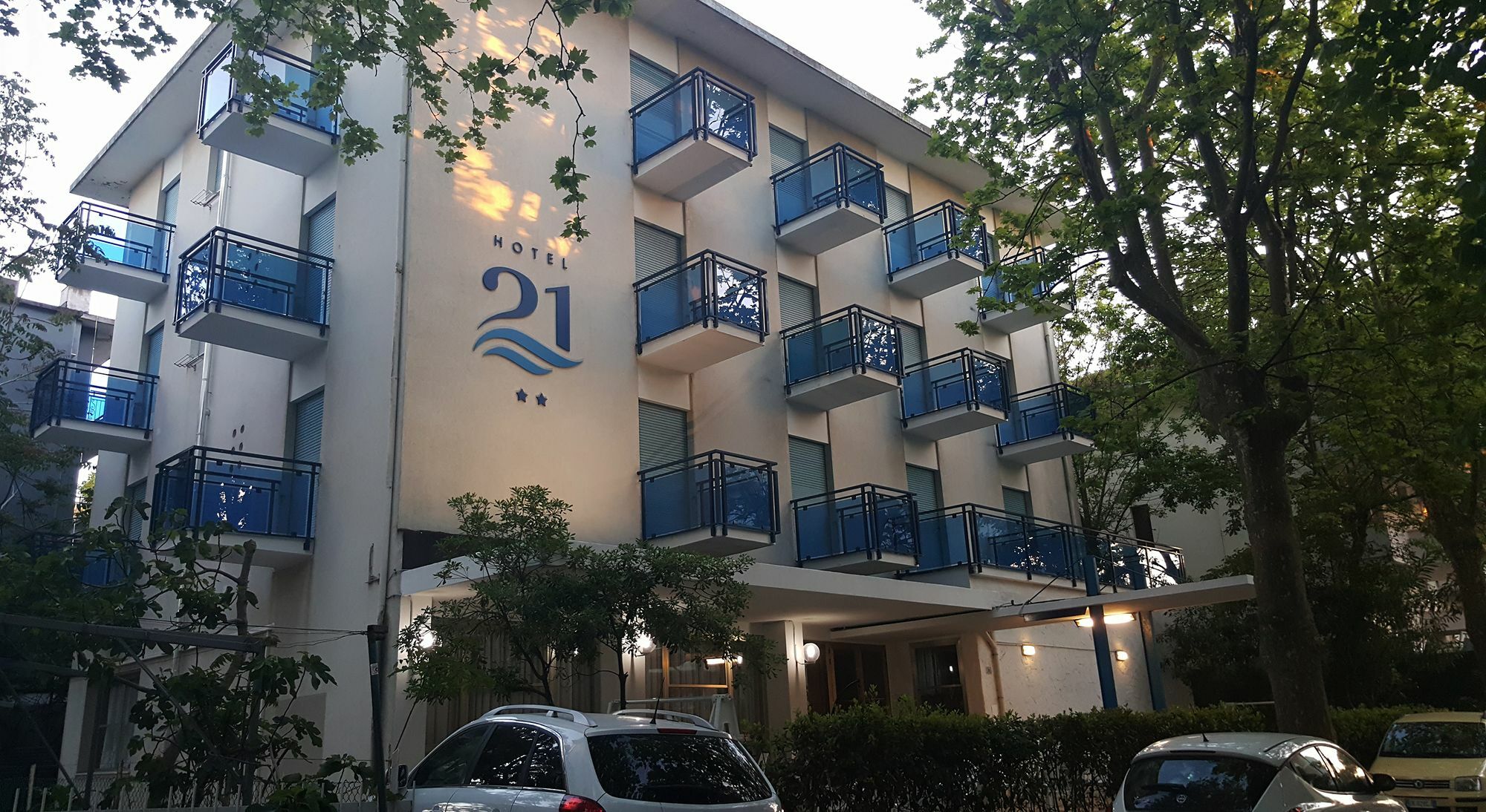 Hotel 21 Риччоне Экстерьер фото